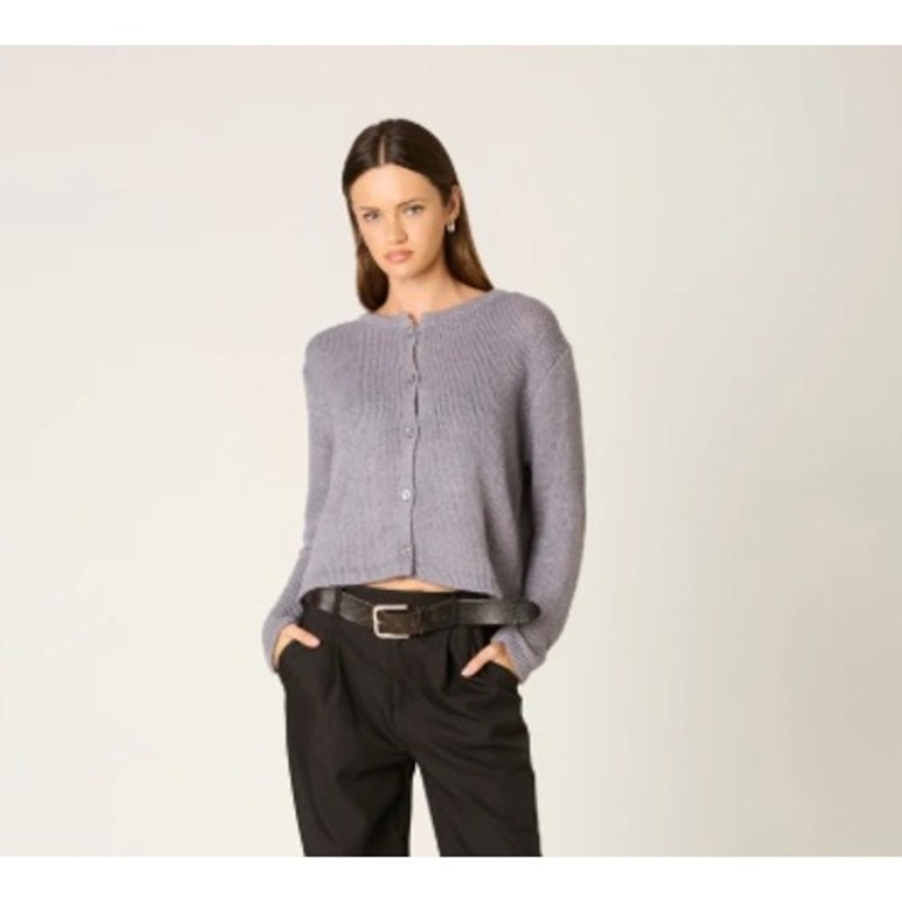 NIA Ariana Grey Button Front Crew Neck‎ Knit Cardigan Sweater L/XL Quiet Luxury